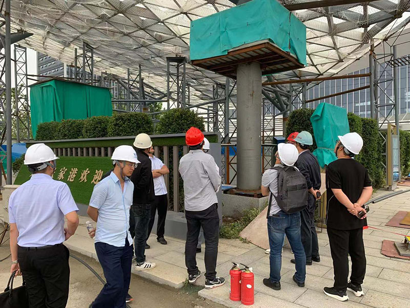 張家港高鐵站前大蝴蝶景觀膜結(jié)構(gòu)工程進(jìn)入第二階段二次結(jié)構(gòu)拼裝與吊裝 張家港高鐵站前大蝴蝶景觀膜結(jié)構(gòu)工程進(jìn)入第二階段二次結(jié)構(gòu)拼裝與吊裝