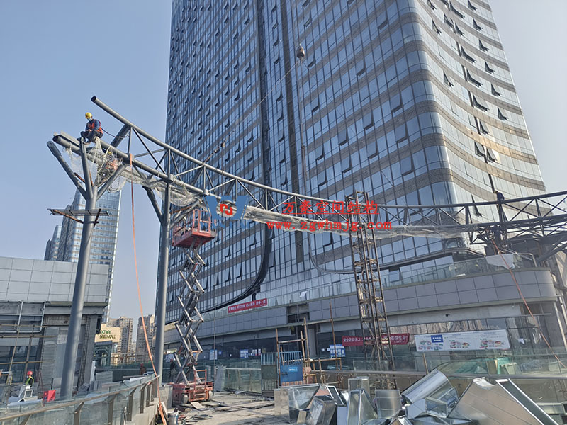 明宇廣場6號地塊商業（萬達廣場）改造項目鋼膜結構ETFE蓋頂天幕工程火熱施工中