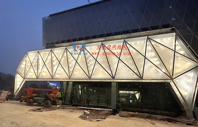 成都中建錦源匯膜結構項目工程最新進展 成都中建錦源匯膜結構項目工程最新進展