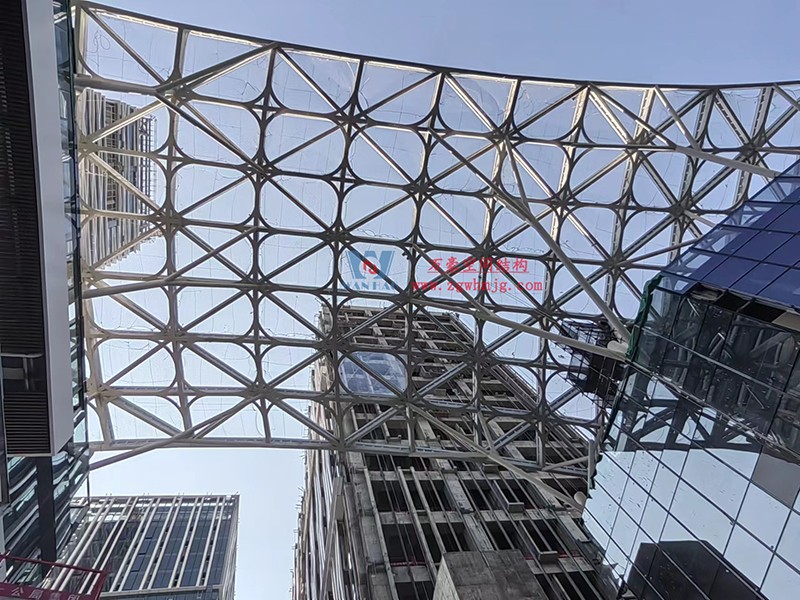 中交海南總部基地項目三標段幕墻及欄桿工程最新施工進度 中交海南總部基地項目三標段幕墻及欄桿工程最新施工進度