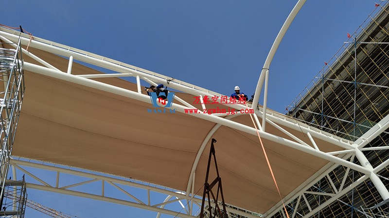 勞動最光榮，致敬一線工作者！