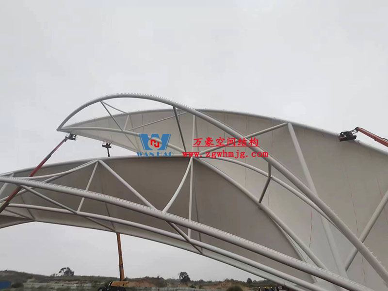 膜結構大門出入口的優勢特點 膜結構大門出入口的優勢特點