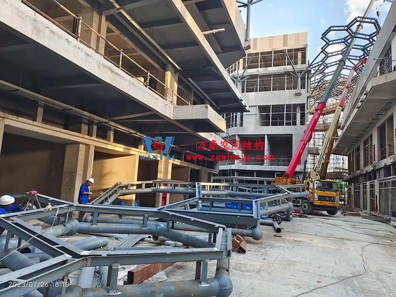 嘉興長安里ETFE氣枕鋼膜結構頂棚工程 嘉興長安里ETFE氣枕鋼膜結構頂棚工程