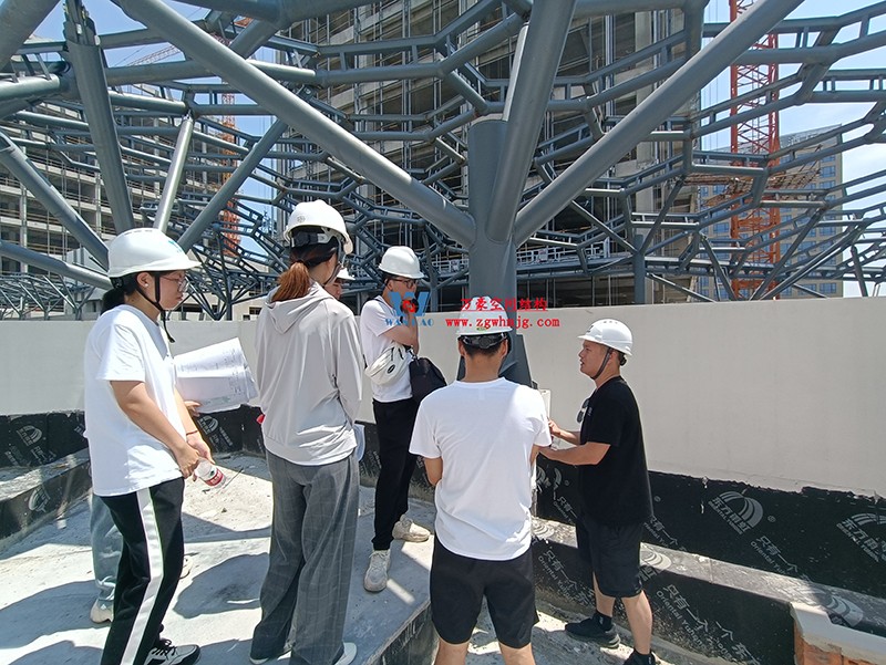 嘉興長安里ETFE氣枕鋼膜結(jié)構(gòu)頂棚工程現(xiàn)場學習觀摩會 嘉興長安里ETFE氣枕鋼膜結(jié)構(gòu)頂棚工程現(xiàn)場學習觀摩會