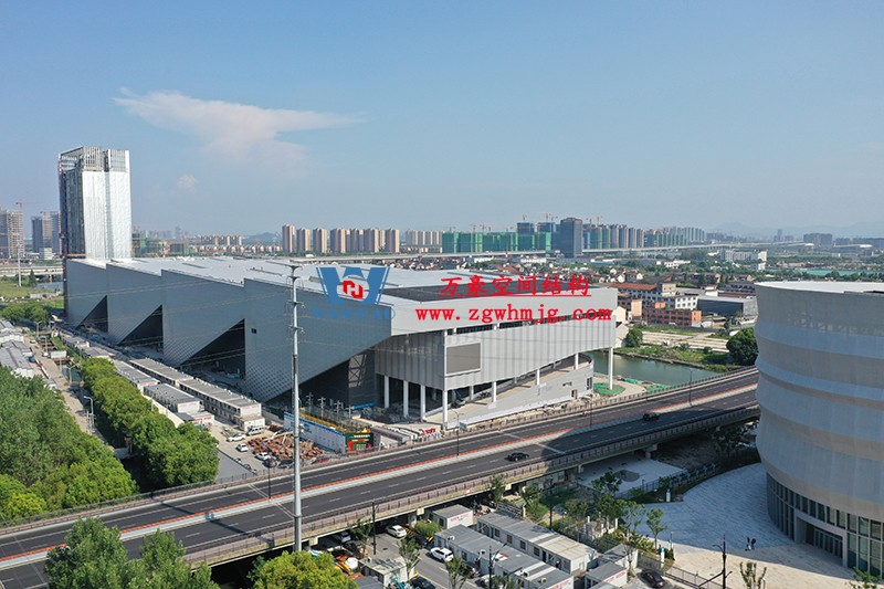 紹興國(guó)際會(huì)展中心C1區(qū)展廳幕墻網(wǎng)格膜工程 紹興國(guó)際會(huì)展中心C1區(qū)展廳幕墻網(wǎng)格膜工程