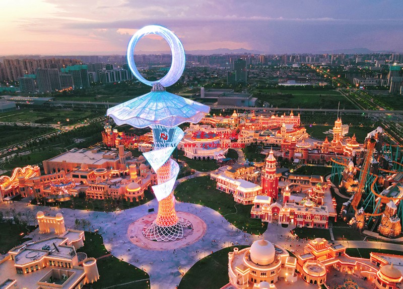 西安絲路塔ETFE膜結構項目順利完工 西安絲路塔ETFE膜結構項目順利完工