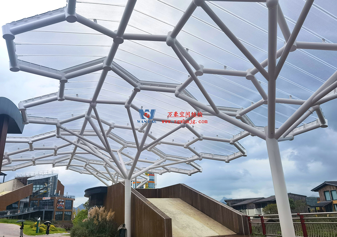 膜結(jié)構(gòu)遮陽雨棚受歡迎的主要原因是什么? 膜結(jié)構(gòu)遮陽雨棚受歡迎的主要原因是什么?