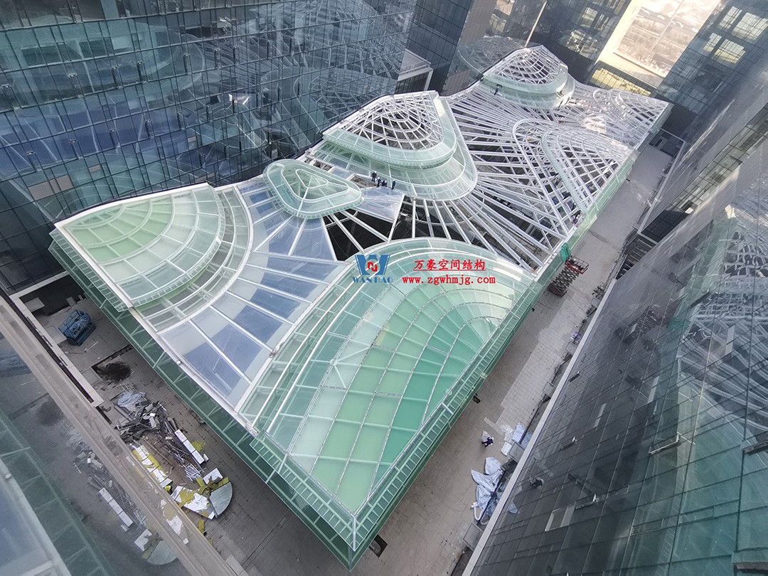 博多森谷項目中庭鋼膜結構工程