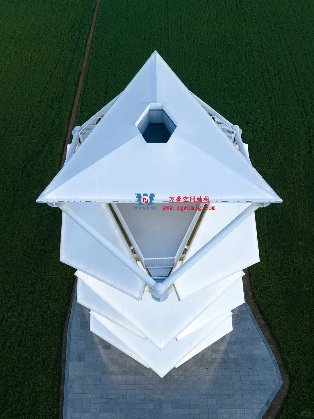 創意與藝術美感兼具的鋼膜結構建筑 創意與藝術美感兼具的鋼膜結構建筑