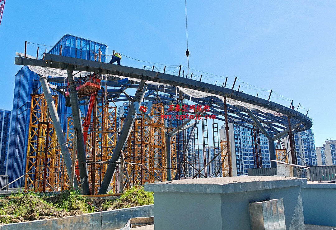 攻堅克難,全速推進|這個ETFE商業(yè)天幕迎來新進展 攻堅克難,全速推進|這個ETFE商業(yè)天幕迎來新進展