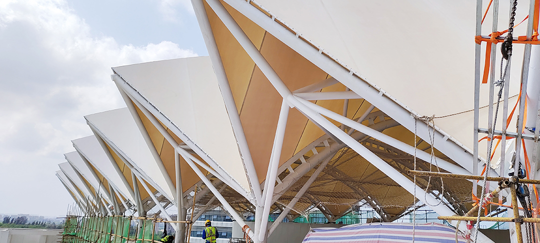 超強(qiáng)臺(tái)風(fēng)"摩羯"狂嘯登陸，這個(gè)膜結(jié)構(gòu)天幕經(jīng)受嚴(yán)峻考驗(yàn)！