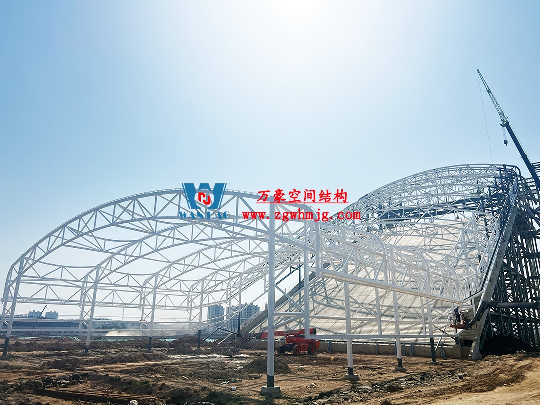 比亞迪紹興嵊州賽車場干拔沙坡觀景平臺鋼結構項目 比亞迪紹興嵊州賽車場干拔沙坡觀景平臺鋼結構項目