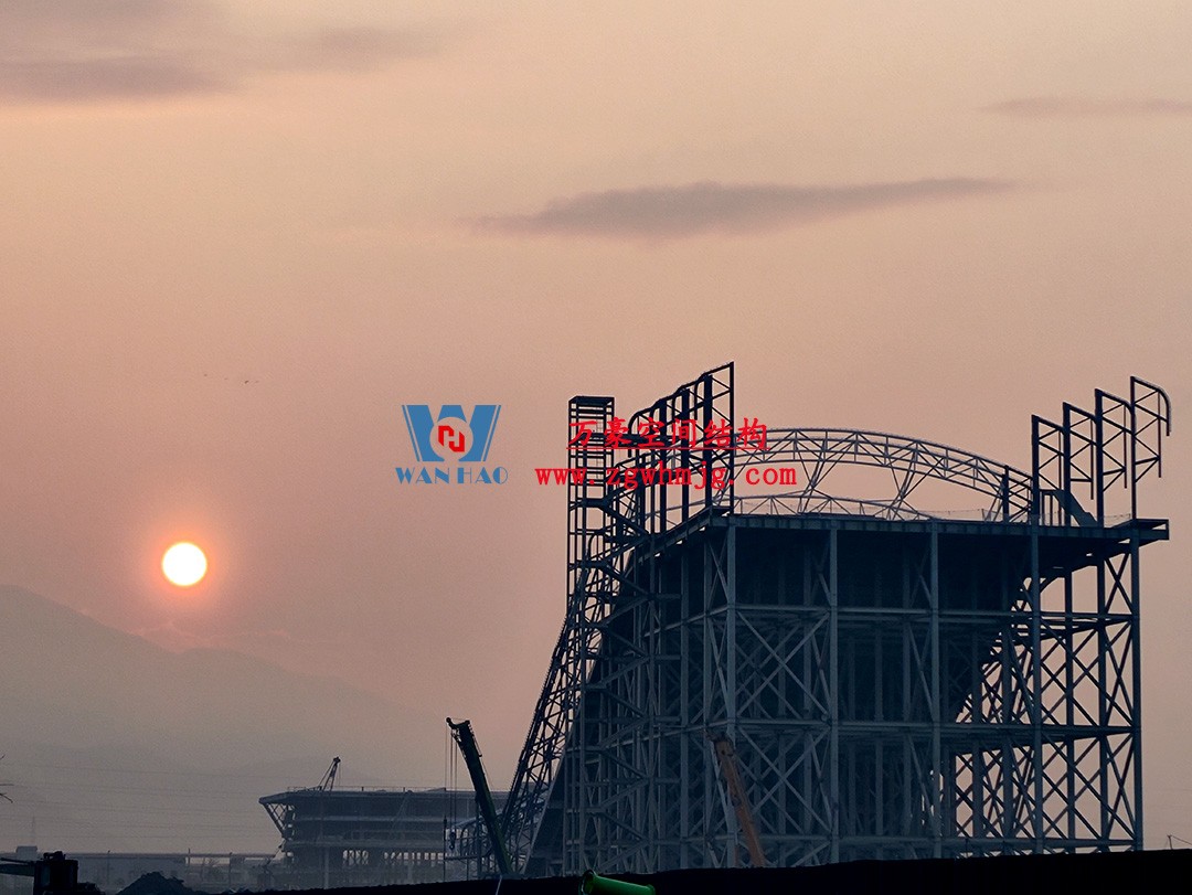 比亞迪紹興嵊州賽車場干拔沙坡觀景平臺鋼結構項目 比亞迪紹興嵊州賽車場干拔沙坡觀景平臺鋼結構項目