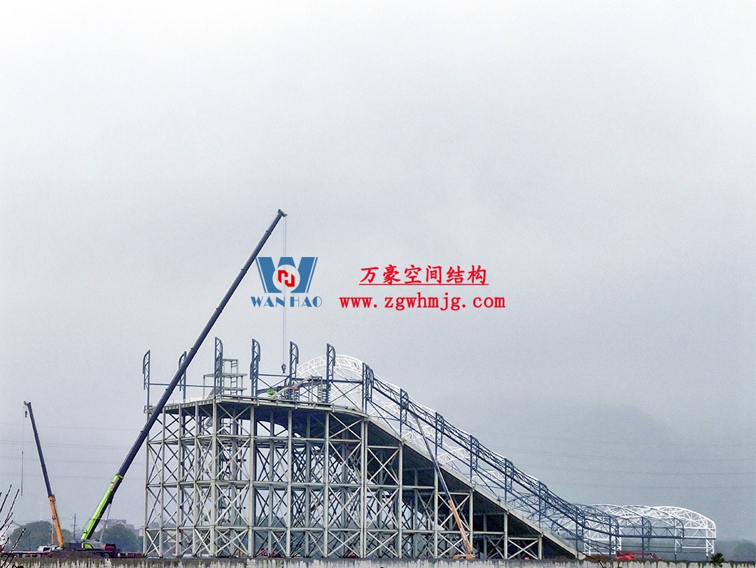 比亞迪紹興嵊州賽車場干拔沙坡觀景平臺鋼結構項目 比亞迪紹興嵊州賽車場干拔沙坡觀景平臺鋼結構項目