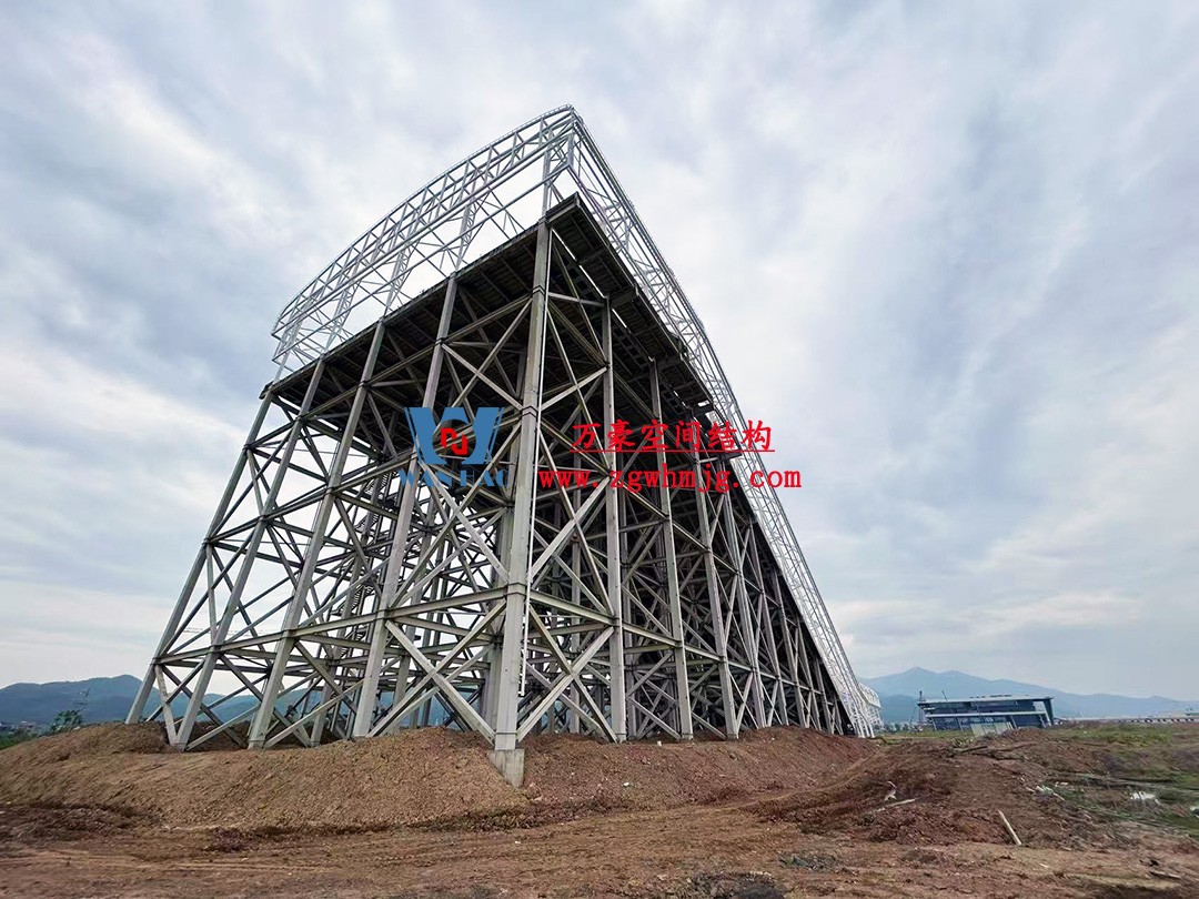 比亞迪紹興嵊州賽車場干拔沙坡觀景平臺鋼結構項目 比亞迪紹興嵊州賽車場干拔沙坡觀景平臺鋼結構項目