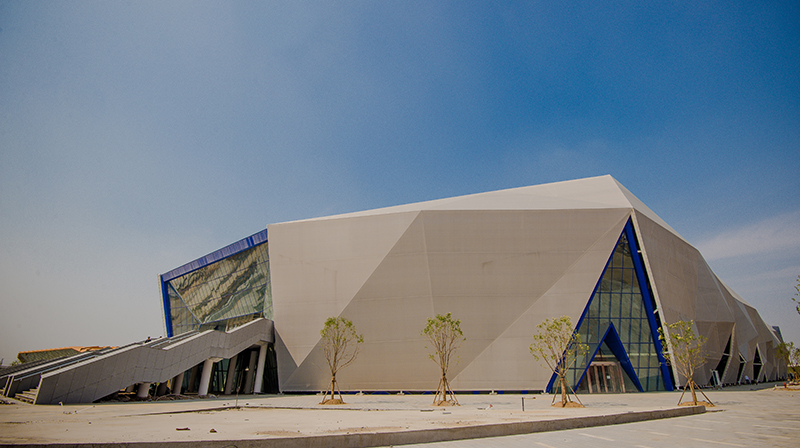 為什么PVDF膜結(jié)構(gòu)比PTFE膜結(jié)構(gòu)更受歡迎？PVDF膜結(jié)構(gòu)在哪些方面強(qiáng)于PTFE膜結(jié)構(gòu)？