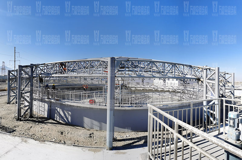 格爾木工業園污水廠污水池保溫膜結構工程施工視頻