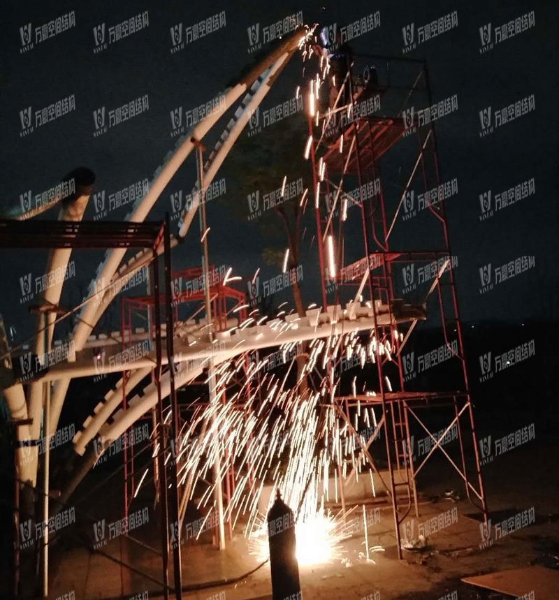 東莞市東江西岸PTFE網格覆膜結構項目 東莞市東江西岸PTFE網格覆膜結構項目