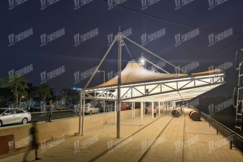 龍舟廣場水上比賽看臺(tái)膜結(jié)構(gòu)項(xiàng)目 龍舟廣場水上比賽看臺(tái)膜結(jié)構(gòu)項(xiàng)目